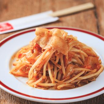 Stir-fried dorobuta kimchi