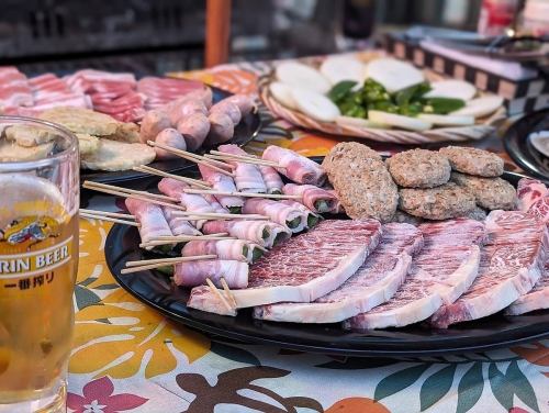 サーロインステーキ＆特選BBQコース！120分飲み放題付5,300円（税込）