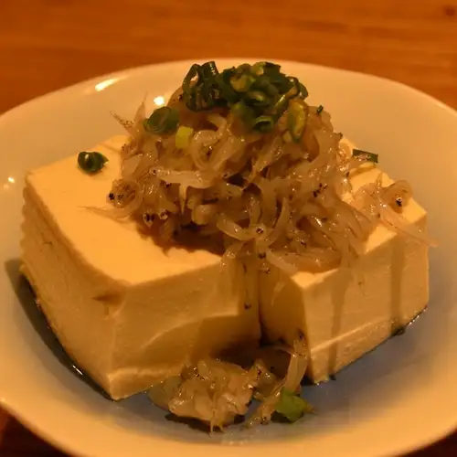 生シラスの冷奴