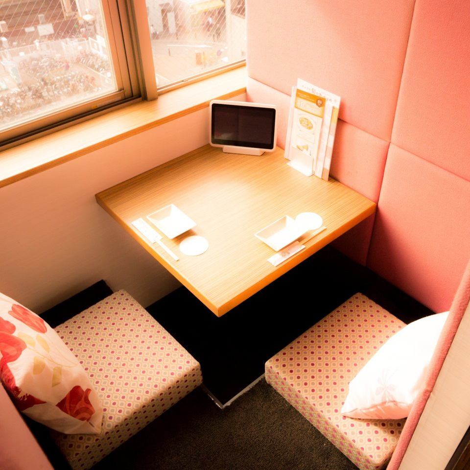 Relaxing private space ♪ Popular L-shaped seat !!