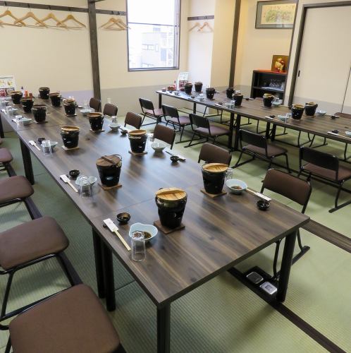 The tatami room is OK for up to 60 people
