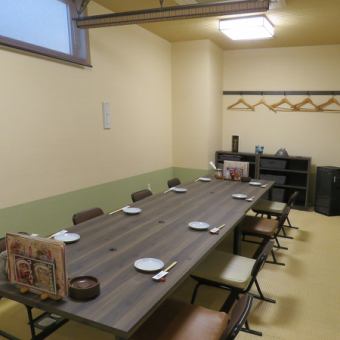 The private rooms can be connected to accommodate different numbers of people.One room can accommodate up to 16 people!