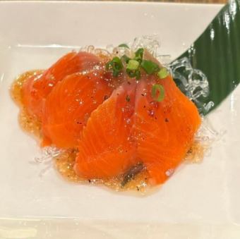 サーモンカルパッチョ