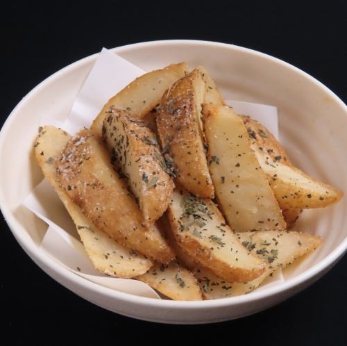 ポテトフライ　プレーン/スパイシー/バター醤油/チーズ