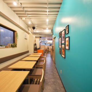 【最大12名様までご利用可能】グループでのお食事にオススメなテーブル席