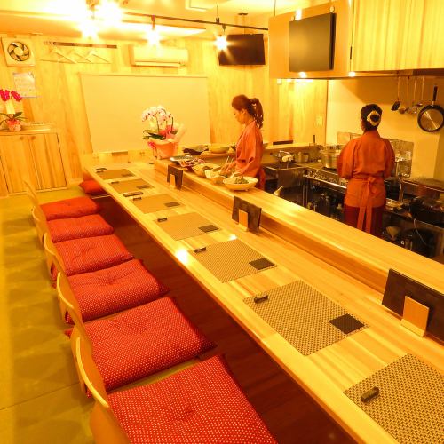 全席掘り炬燵カウンター席