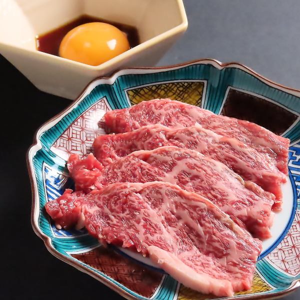 赤身と霜降りのバランスを贅沢に楽しめる【特選焼きしゃぶロース】！口の中でとろける感覚を味わえる逸品♪