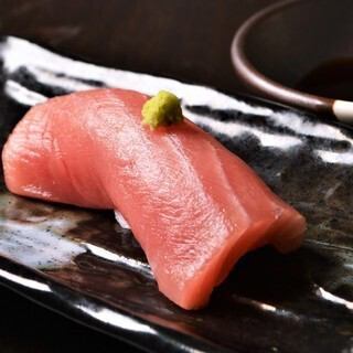 仕入れにこだわる新鮮な魚料理
