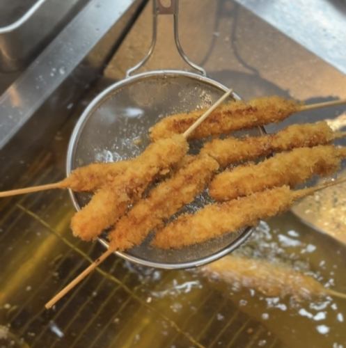 お酒の肴におつまみなど、一品料理は種類豊富