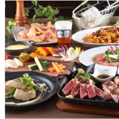 こだわりのお酒多数！お昼からでも飲めちゃいます！