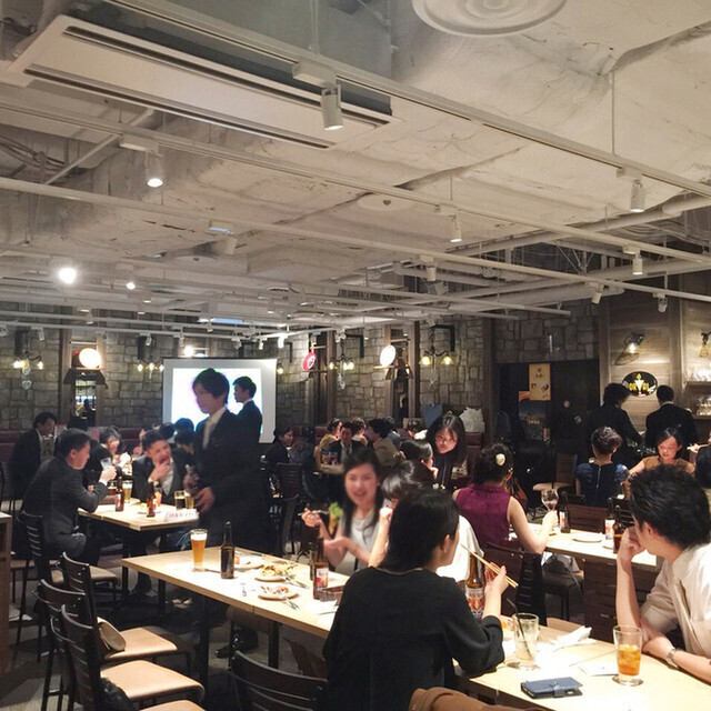 橫濱最大規模會場，最多可容納300人！配備投影幕布★