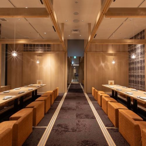 최대 연회 인원수는 28명까지 완전 개인실에서 대응 가능합니다.