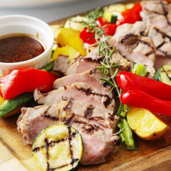 【パーティープランB】団体様歓迎!大皿料理を囲む宴会スタイル6000円(税込)