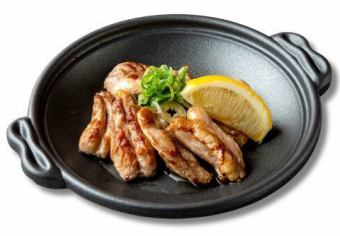 [とり焼き物]鶏せせり塩焼