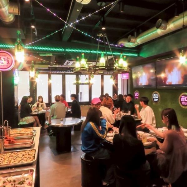【10名様～3F貸切】貸切専用宴会プランは飲み放題付き3500円！韓国料理をビュッフェスタイルでお楽しみいただけます♪定番のサムギョプサルやヤンニョムチキン、キンパ等ボリュームたっぷりの内容！歓送迎会や各種宴会に最適です。