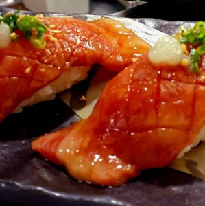 和牛カルビ 炙り握り寿司（一貫）