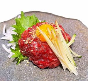 和牛ユッケ