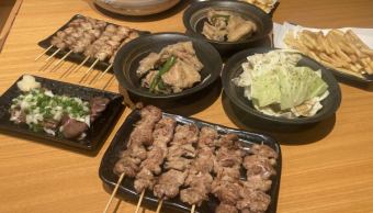 ◎3時間飲み放題　人気の鶏料理等11品→4500円（税込）　１５名様から貸切できます