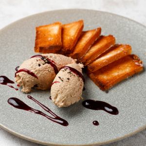 鹅肝和白肝慕斯