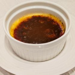 高貴なクレームブリュレ タヒチバニラビーンズ使用