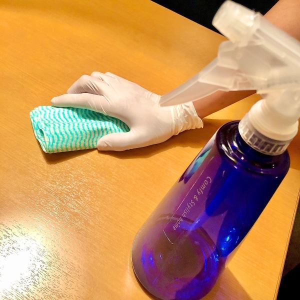 【コロナ対策実施店舗】検温実施/店員のマスク着用徹底/店内触れやすい箇所の60分置きアルコール消毒/テーブル、椅子、ピンポン、メニューを毎回消毒/トイレ清掃２時間毎→1時間毎に変更/お客様入店時、手のアルコール消毒のお願い/個室、間隔をあけてのご案内