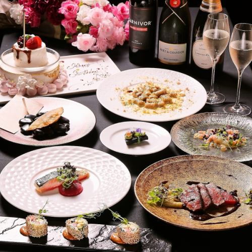 【週年慶尊享套餐】包含烤A5仙台牛肉、鮭魚、貽貝等10道菜品。 ≪Mprime套餐≫