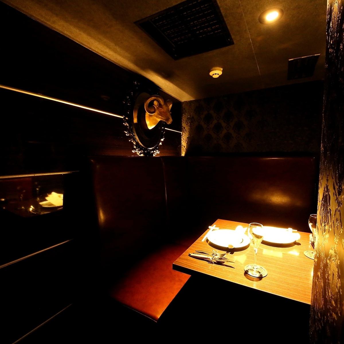 차분한 공간의 개인실은 2~8분까지 ◎ 여자회나 생일회에도!