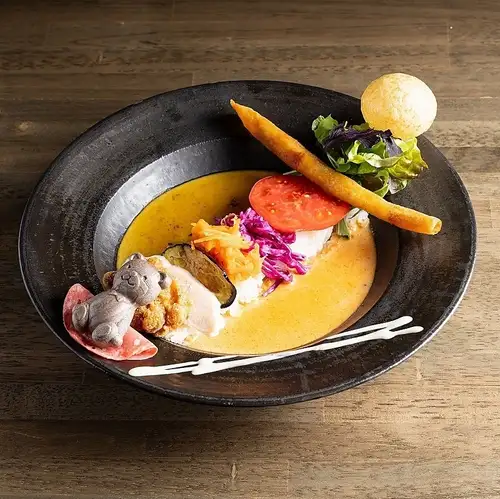 【2種の味を堪能!絶品合いがけカレー】
