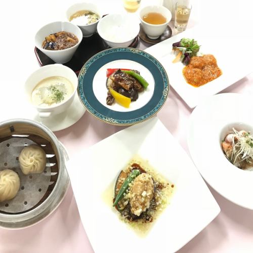 毎月変わる季節のコース