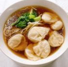 ワンタン入り醤油ラーメン
