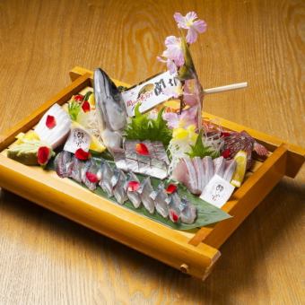 Sashimi, horse sashimi, wagyu beef and 12 other dishes + all-you-can-drink [Banri Course] 7,000 yen