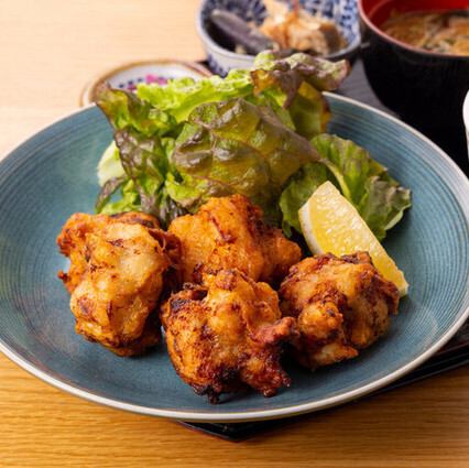 【桜姫鶏】唐揚げ定食(塩or醤油)1210円(税込)もオススメ！