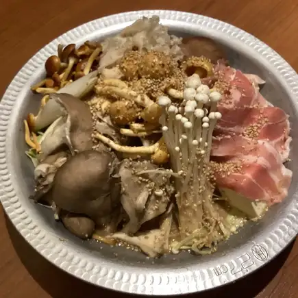 【年末新年派對的完美選擇】週末及假日限時特惠！九道菜套餐，含2.5小時暢飲【Gomaya冬季泡菜火鍋套餐】