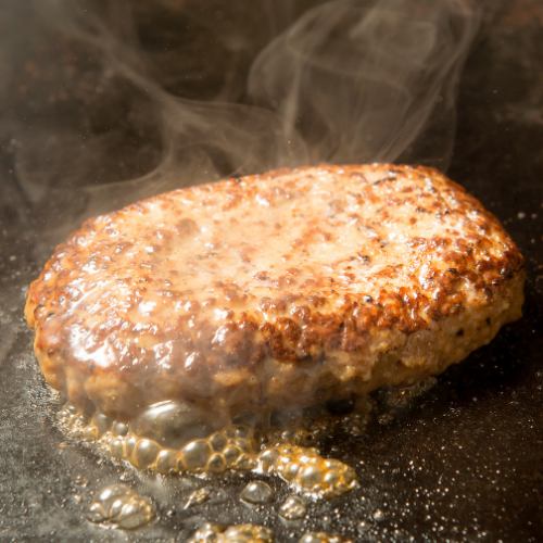 demi-glace hamburger iron plate