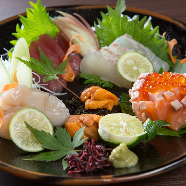 [Super fresh direct from the market!] Assorted 5 kinds of fresh fish sashimi
