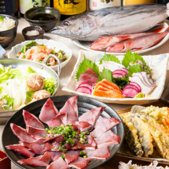 ■Full-bodied seafood course■All-you-can-drink included■Enjoy 3 kinds of sashimi, grilled tuna collar, seafood hotpot, and more