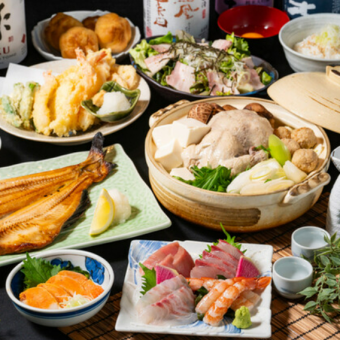 ■Meat and fish course■All-you-can-drink included■Enjoy a variety of dishes including 4 kinds of sashimi and Hakata-style chicken hotpot