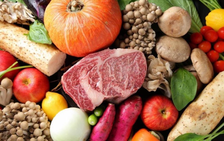 店主厳選！お肉の他にも新鮮な旬の野菜をお楽しみいただけます◎