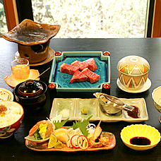 [Weekday only lunch, 6 meals only] Steak set meal 5,280 yen (tax included)