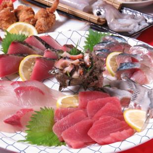 [豪华宴会必看] ◆博多名产内脏火锅7道菜套餐◆附无限畅饮的4,000日元套餐