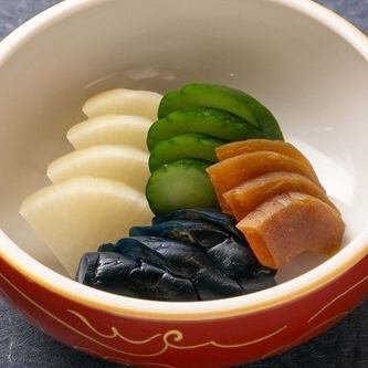 漬物盛り合わせ