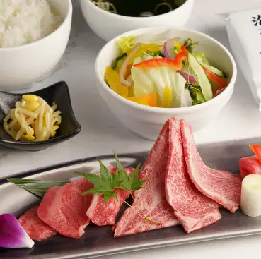 【仅限工作日】和牛肋排盛宴套餐