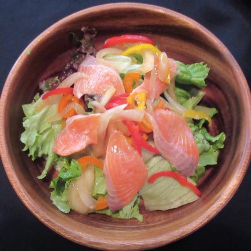 Miyagi Salmon Salad