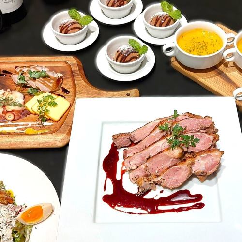 12月1日～2月28日：跨年派对！特选烤鸭套餐！豪华6道菜套餐，120分钟标准无限畅饮