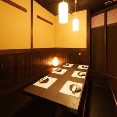 Our relaxing modern Japanese private room can accommodate 10 to 120 people!