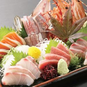 新鮮な魚料理と肉料理！