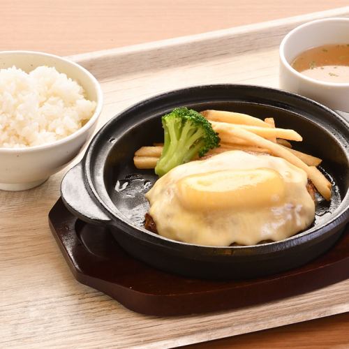 ボリューミーな絶品料理！