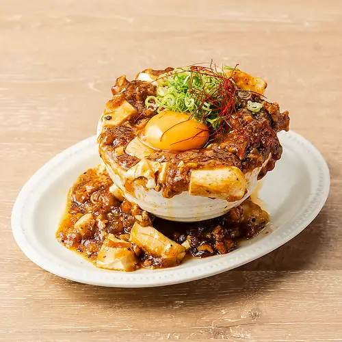 こぼれ月見麻婆豆腐