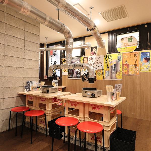 当店は25名から貸し切りも可能です！女子会や合コン、少人数での飲みにも最適です！また、お席の間隔を空けてご案内しておりますので、安心してご来店ください！もちろん、少～中のご宴会や、接待、デート、記念日などにもお勧めです！。#宴会＃梅田＃焼肉＃釜めし＃お初天神＃焼き鳥＃肉＃大阪駅＃飲み放題＃歓迎会