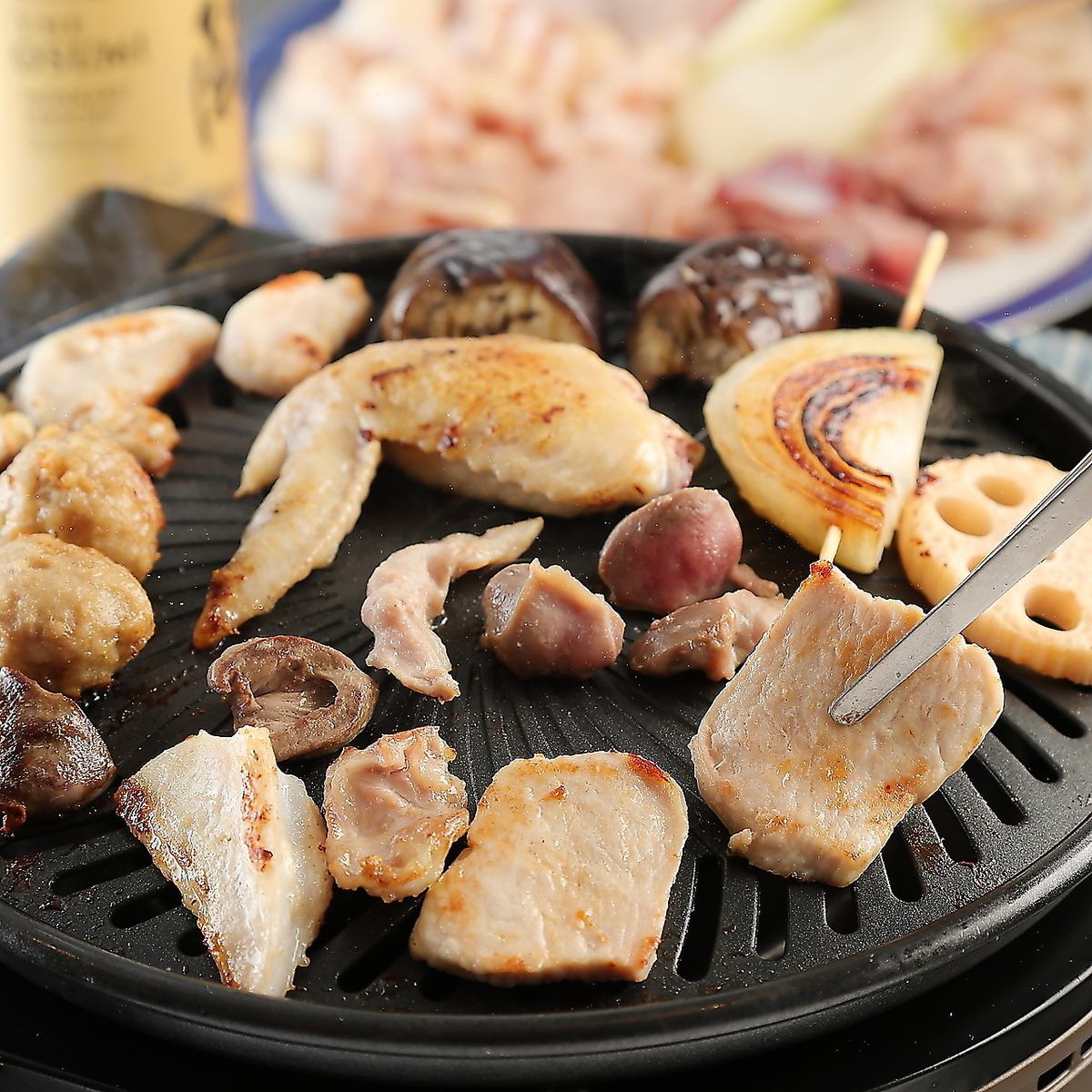 こだわりの釜めし1,480円(税込)♪新鮮な鶏を使用した自慢の逸品